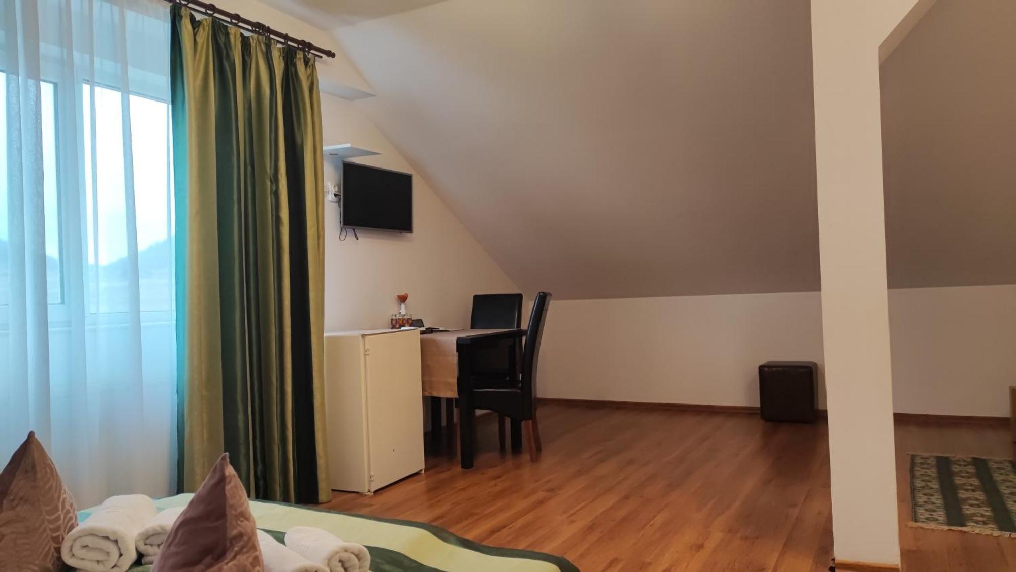 Motel Prislop Haţeg Extérieur photo