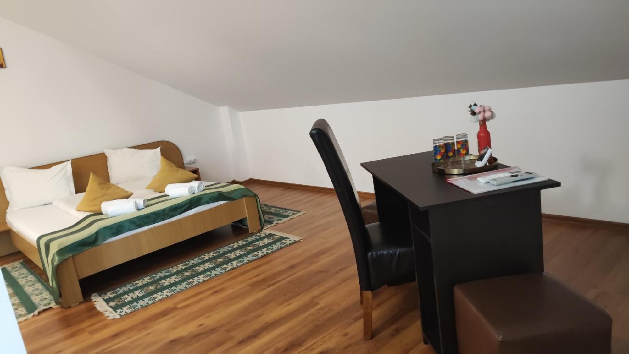 Motel Prislop Haţeg Extérieur photo